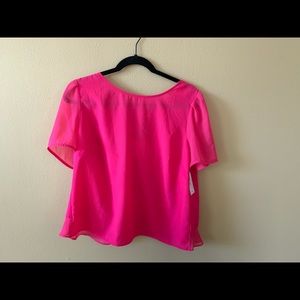 Pink scalloped short sleeve top